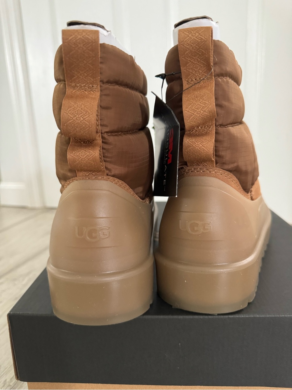 UGG Women’s Tan/Brown Waterproof Pull-On Winter Boots - Picture 3 of 5